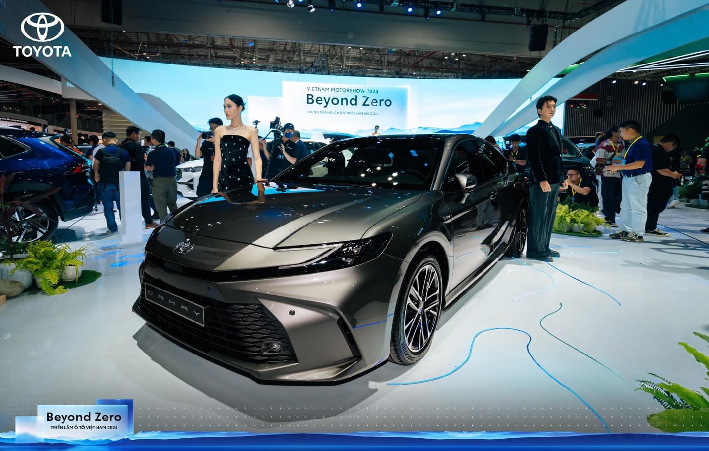 CAMRY 2024